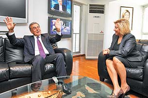 Aziz Kocaoğlu ve Şebnem Bursalı